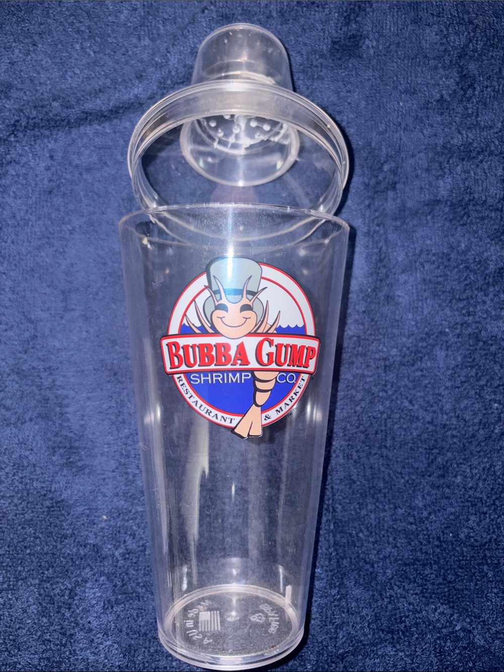 Vintage Bubba Gump Shrimp Co. Plastic Cocktail Shaker-Clear 2 for 20 both new